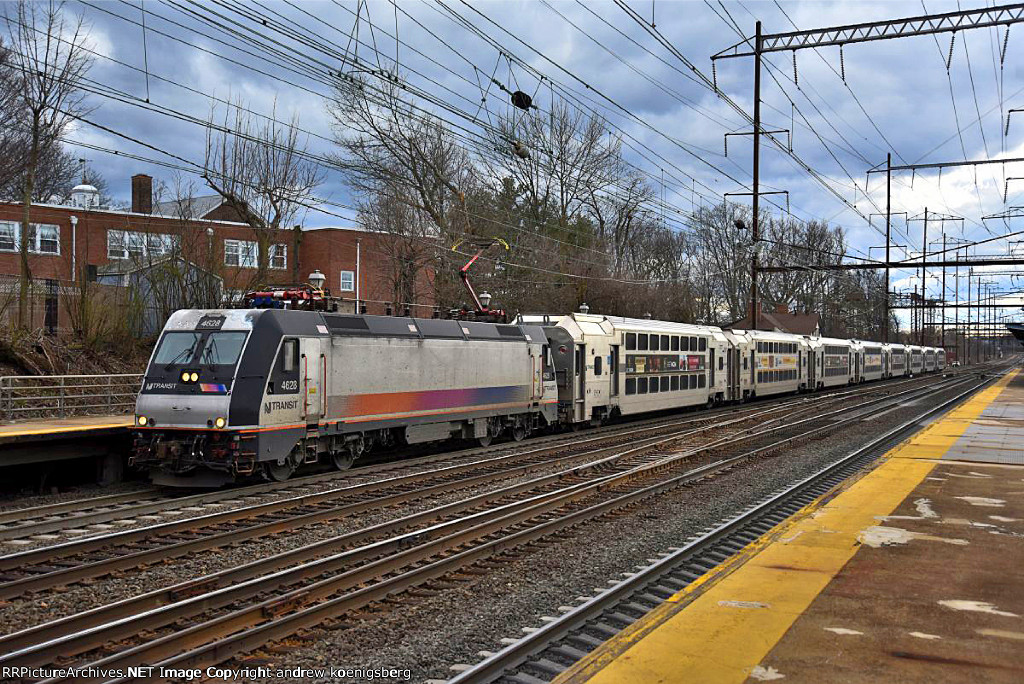 NJT 4628